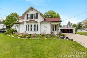 139 S Vosper St, Saranac, MI 48881 - Photo 1