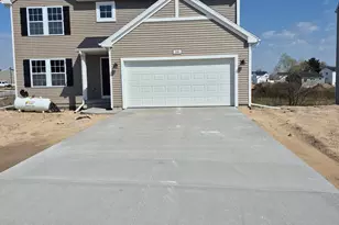 580 Hawk Wood Ct, Cedar Springs, MI 49319 - Photo 1