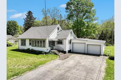 315 Pine Street, Decatur, MI 49045 - Photo 1