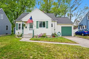 1104 Hoyt St SE, Grand Rapids, MI 49507 - Photo 1