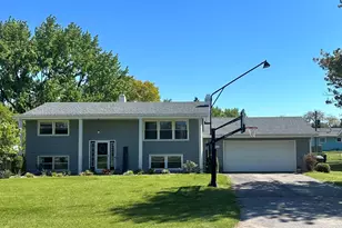 1442 Fruitwood Dr, Saint Joseph, MI 49085 - Photo 1