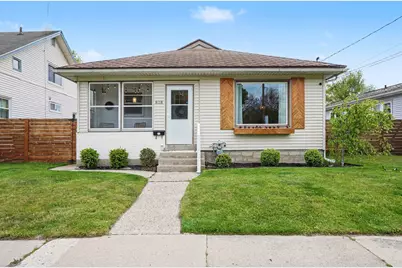 818 Norbert Street NW, Grand Rapids, MI 49504 - Photo 1