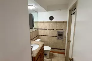 1322 Woodkrest Dr, Flint, MI 48532 - Photo 11