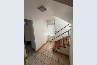 1322 Woodkrest Drive, Flint, MI 48532 - Photo 9