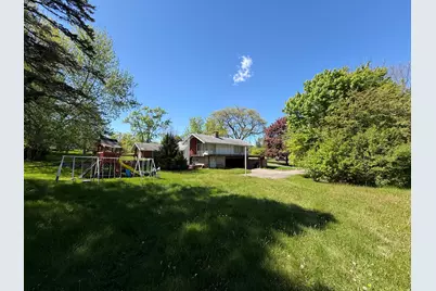 1322 Woodkrest Drive, Flint, MI 48532 - Photo 5