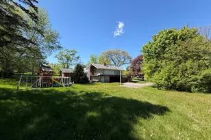 1322 Woodkrest Dr, Flint, MI 48532 - Photo 5