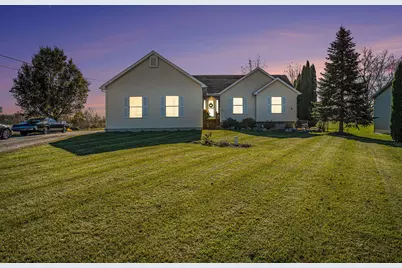 5243 Reid Road, Swartz Creek, MI 48473 - Photo 1