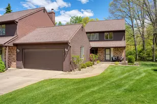 1819 Wedgefield, Jackson, MI 49201 - Photo 1