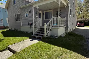 507 1st St, Manistee, MI 49660 - Photo 1