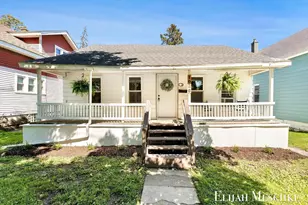 1026 Garfield Ave NW, Grand Rapids, MI 49504 - Photo 1