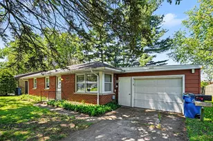2323 Cumberland St, Kalamazoo, MI 49006 - Photo 1
