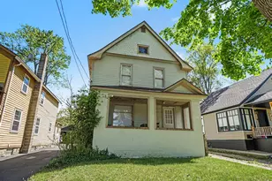 719 McCourtie St, Kalamazoo, MI 49008 - Photo 1