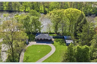 1828 Bond Street, Niles, MI 49120 - Photo 1