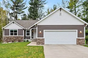 1161 N Hillside Dr, Ludington, MI 49431 - Photo 1