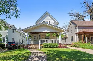 749 Lockwood St NE, Grand Rapids, MI 49503 - Photo 1