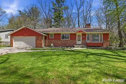 4738 Cranwood Avenue SW, Wyoming, MI 49509 - Photo 1
