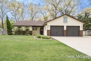 1731 Princess Ln, Muskegon, MI 49445 - Photo 1