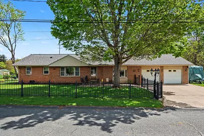 217 Ermine Avenue, Kalamazoo, MI 49048 - Photo 1