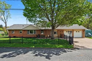 217 Ermine Ave, Kalamazoo, MI 49048 - Photo 1