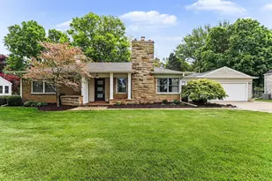 754 N Kalamazoo Ave, Marshall, MI 49068 - Photo 1
