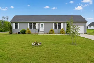 523 Jenks St, Concord, MI 49237 - Photo 1