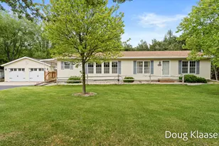 15707 New Holland St, Holland, MI 49424 - Photo 1