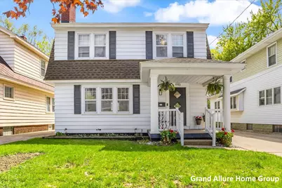 446 Knapp Street NE, Grand Rapids, MI 49505 - Photo 1