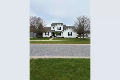 8876 Swancrest Drive, Saginaw, MI 48609 - Photo 1