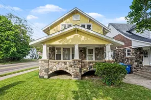 106 Central St, Battle Creek, MI 49017 - Photo 1