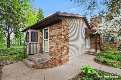 2579 Knightsbridge Road SE, Grand Rapids, MI 49546 - Photo 1