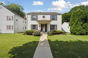 1038 S W Ave, Jackson, MI 49203 - Photo 1