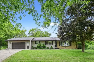 4774 Benelux Ct, Jackson, MI 49201 - Photo 1