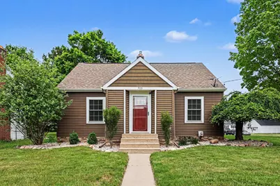 703 W Madison Street, Hastings, MI 49058 - Photo 1