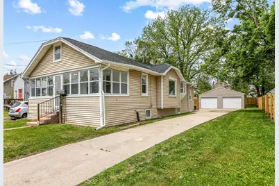 166 Winter Street, Battle Creek, MI 49015 - Photo 1
