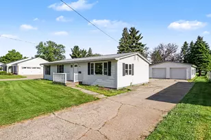 351 Roosevelt St, Bronson, MI 49028 - Photo 1