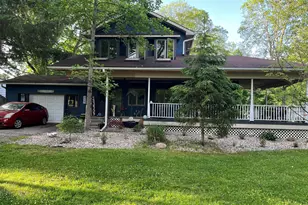 715 Brown St, Niles, MI 49120 - Photo 1