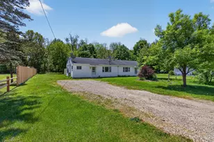 9163-9165 Cady Rd, Jackson, MI 49201 - Photo 1