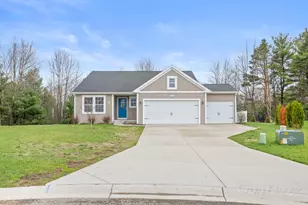 9219 Bigleaf Dr, West Olive, MI 49460 - Photo 1