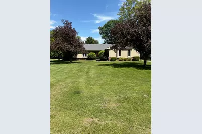 3153 Bendelow Road, Rochester Hills, MI 48307 - Photo 1