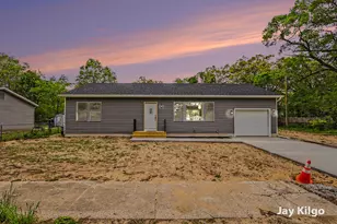 1284 James Ave, Muskegon, MI 49442 - Photo 1