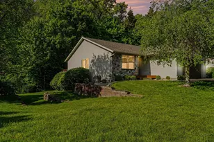 6811 Birdsong Ave, Kalamazoo, MI 49009 - Photo 1