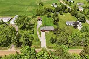 5430 Cook Rd, Swartz Creek, MI 48473 - Photo 1