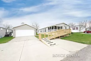 4001 E Wembley Ln, Kalamazoo, MI 49009 - Photo 1