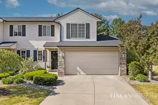 520 Lawrence Ave, Wayland, MI 49348 - Photo 1