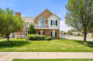 597 Olde English Cir, Howell, MI 48855 - Photo 1