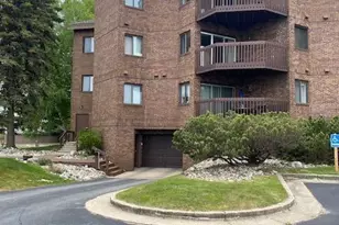 368 Harbor Dr, Ludington, MI 49431 - Photo 1