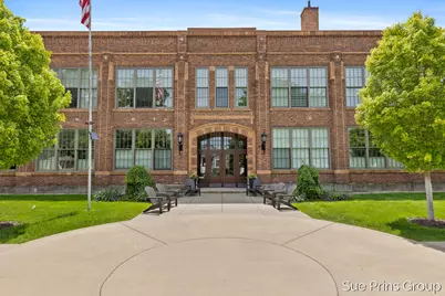 156 W 11th Street #106, Holland, MI 49423 - Photo 1