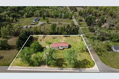 6022 13 Mile Road, Mecosta, MI 49332 - Photo 1