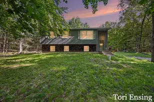 10688 Velma Dr, Greenville, MI 48838 - Photo 1