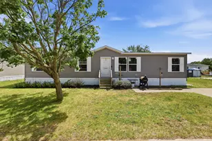 14290 Newport Dr, West Olive, MI 49460 - Photo 1